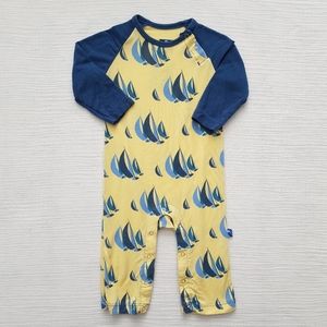 🍭 3/$20 🍭 KicKee Pants Sailboat Onsie